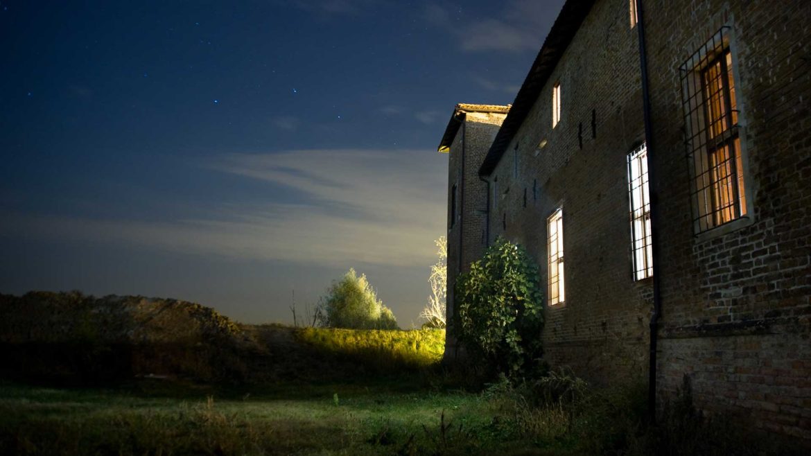 home_3.jpg